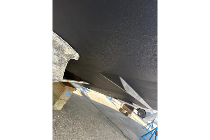 Slide: The Image of Close-up of 2003 Sea Ray 360 Sundancer hull on dry dock. - 42