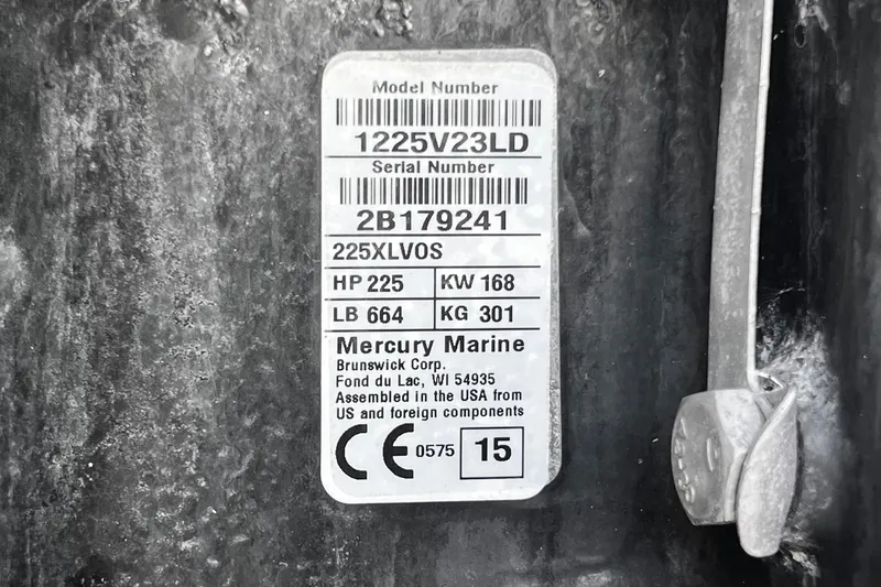 Slide: The Image of Label on Mercury Marine engine, model 225XLVOS, for 2015 Boston Whaler 270 Vantage. - 6