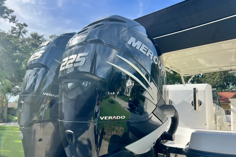 Slide: The Image of Twin Mercury Verado 225 engines on a 2015 Boston Whaler 270 Vantage boat. - 5