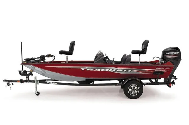 Slide: The Image of Tracker PRO TEAM 175TE 2021 - 22