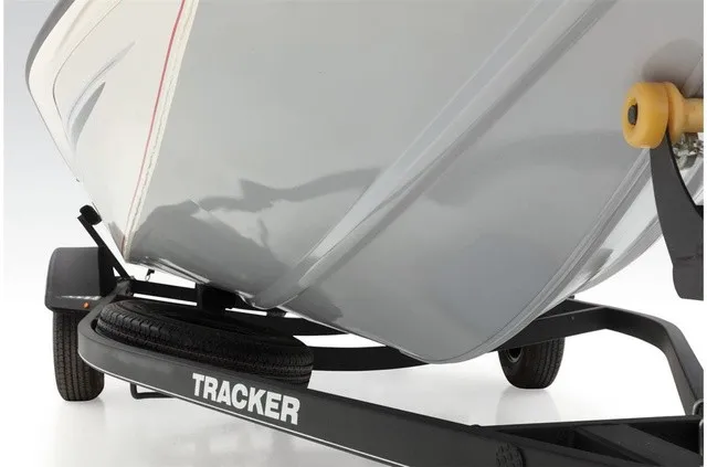 Slide: The Image of Tracker PRO TEAM 175TE 2021 - 15