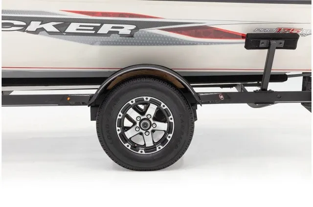 Slide: The Image of Tracker PRO TEAM 175TE 2021 - 39