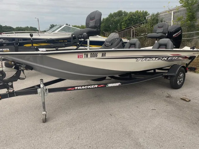 The Image of Tracker PRO TEAM 175TE 2021 - 1