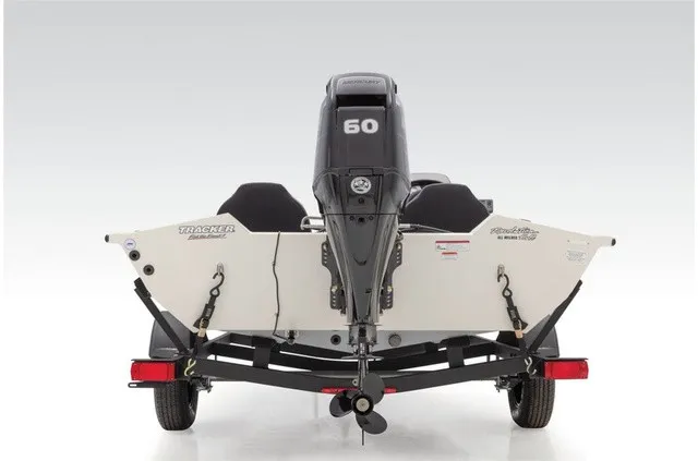 Slide: The Image of Tracker PRO TEAM 175TE 2021 - 41