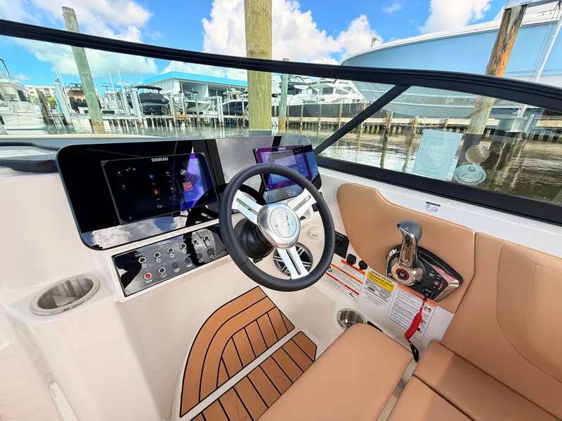 Slide: The Image of Sea Ray SDX 230 Outboard 2027 - 32