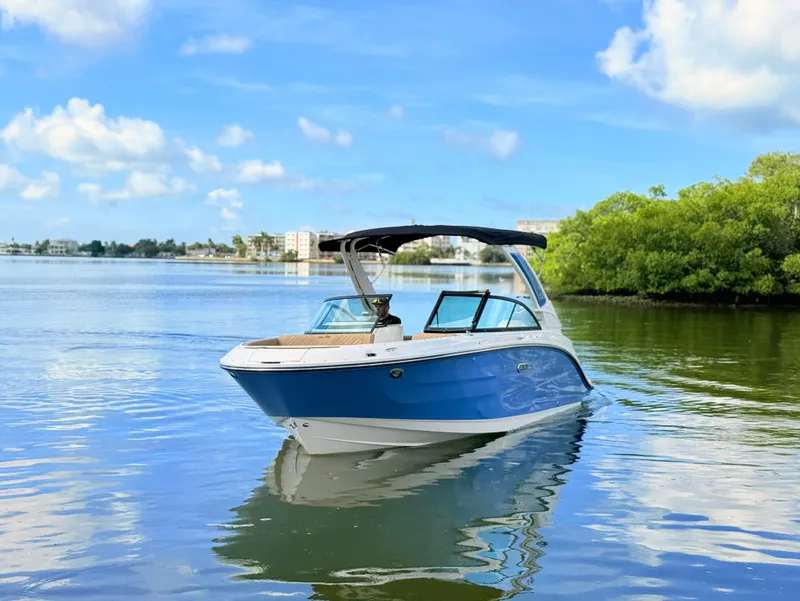 Slide: The Image of Sea Ray SDX 230 Outboard 2027 - 12