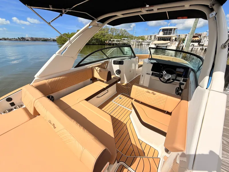 Slide: The Image of Sea Ray SDX 230 Outboard 2027 - 63