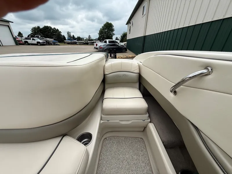 Slide: The Image of Sea Ray 200 Sport 2005 - 23