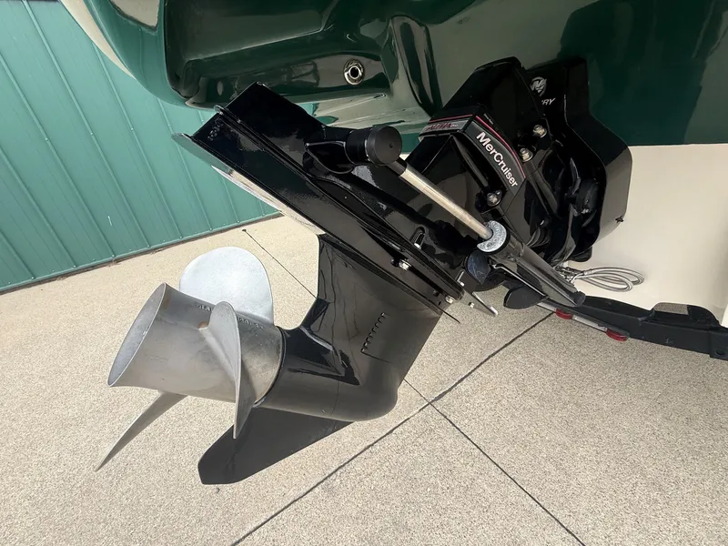 Slide: The Image of Sea Ray 200 Sport 2005 - 7