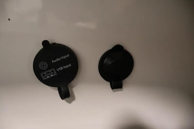 Slide: The Image of Audio and USB input ports on 2017 Four Winns H190 boat. - 32