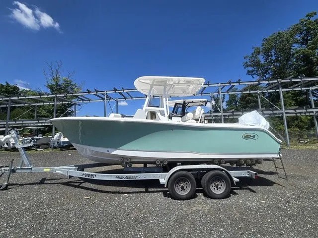 The Image of Sea Hunt Ultra 229 2027 - 1