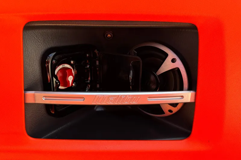 Slide: The Image of Close-up of 2018 Malibu Wakesetter 22 MXZ speaker and control panel. - 27