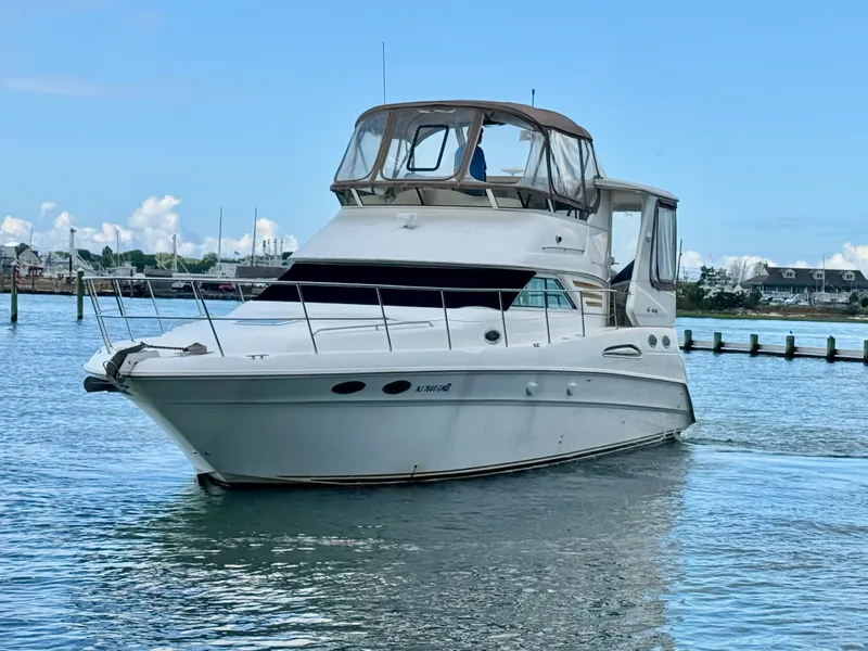 Slide: The Image of Sea Ray 420 Aft Cabin 2000 - 1