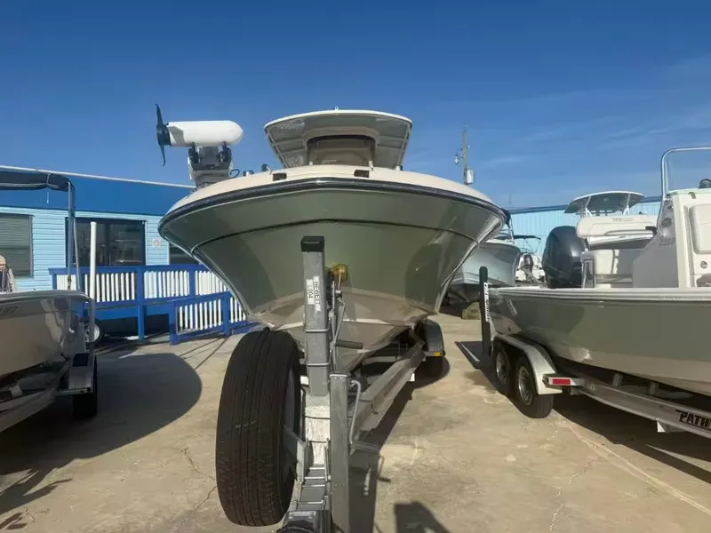 Slide: The Image of Grady-White 251 Coastal Explorer 2018 - 3