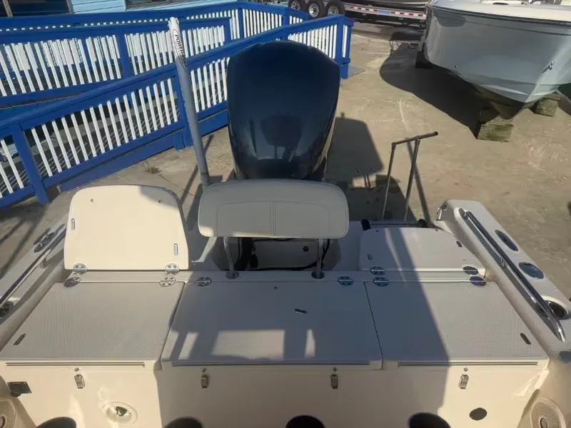 Slide: The Image of Grady-White 251 Coastal Explorer 2018 - 5
