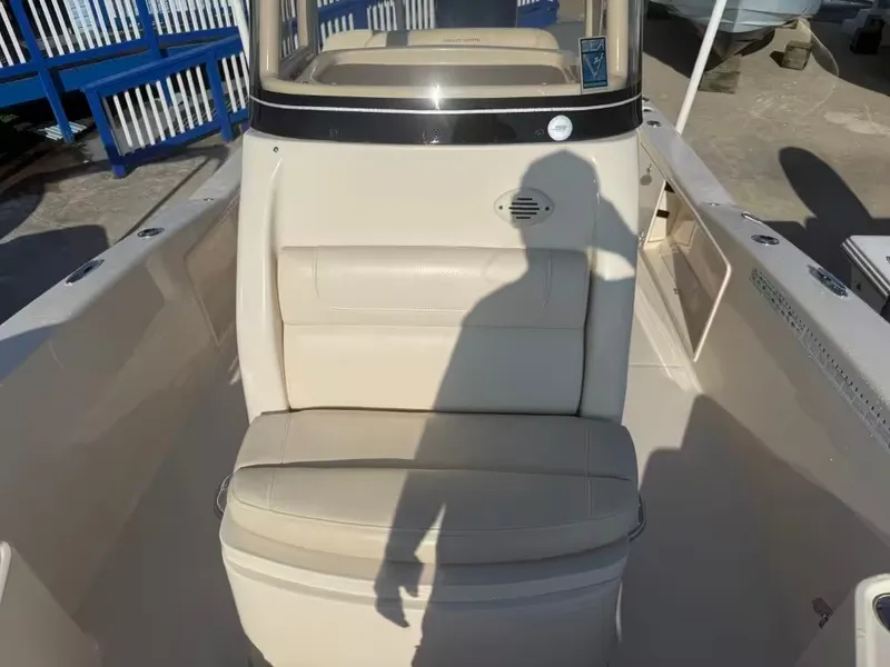 Slide: The Image of Grady-White 251 Coastal Explorer 2018 - 12