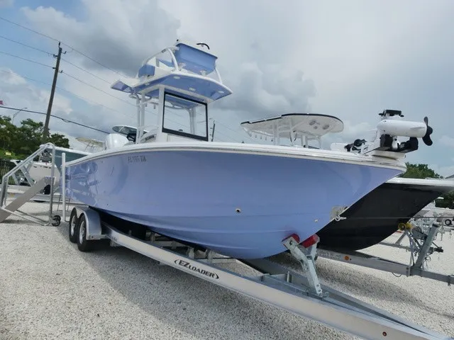 Slide: The Image of Robalo 266 Cayman SD 2023 - 1