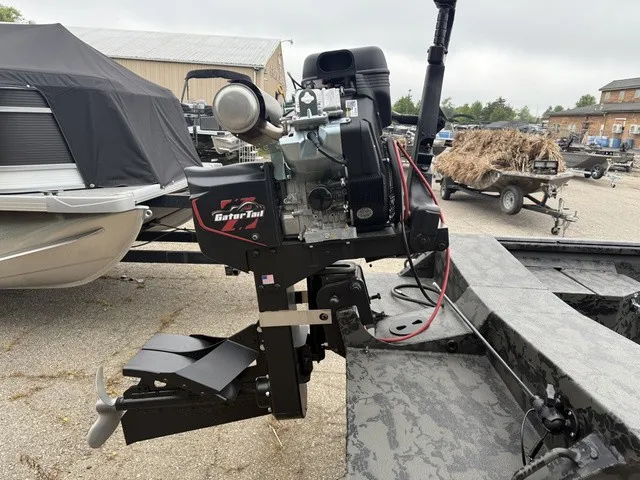Slide: The Image of Gator-Tail GB 1750 Mid Savage 2026 - 8