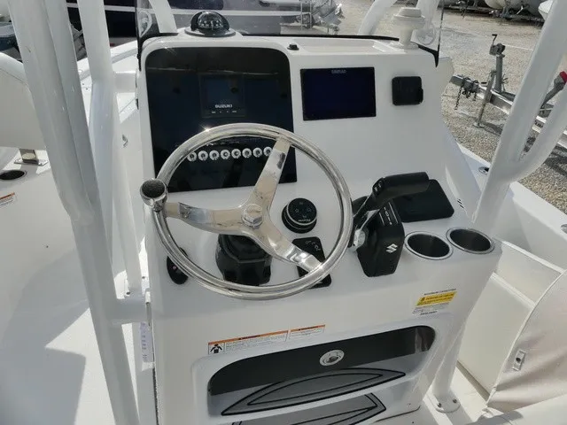 Slide: The Image of Sea Pro 230 Bay 2026 - 8