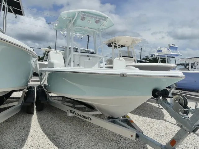 Slide: The Image of Sea Pro 210 Bay 2026 - 4