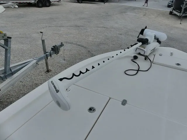 Slide: The Image of Sea Born FX24 Bay 2023 - 13