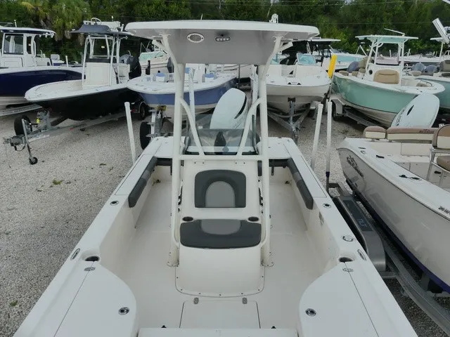 Slide: The Image of Sea Born FX24 Bay 2023 - 15