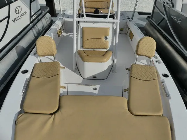 Slide: The Image of Sportsman Masters 207 Bay Boat 2022 - 13