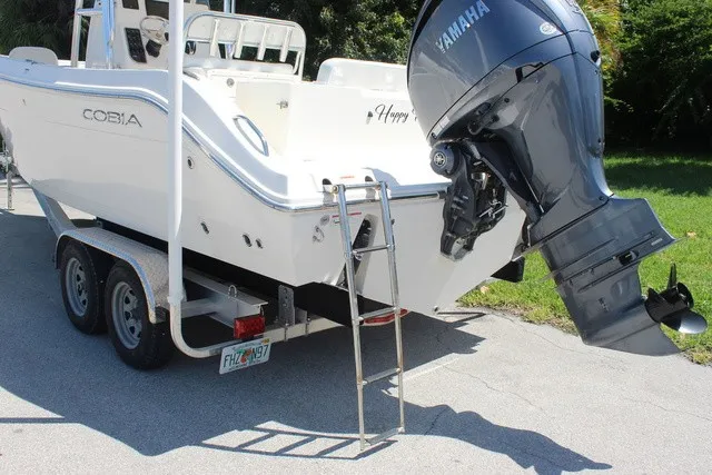 Slide: The Image of Cobia 237 Center Console 2022 - 68