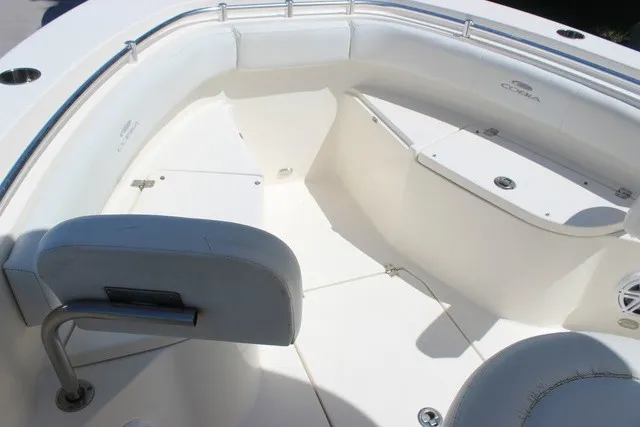 Slide: The Image of Cobia 237 Center Console 2022 - 38