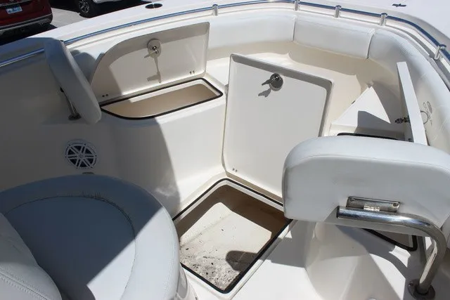 Slide: The Image of Cobia 237 Center Console 2022 - 43