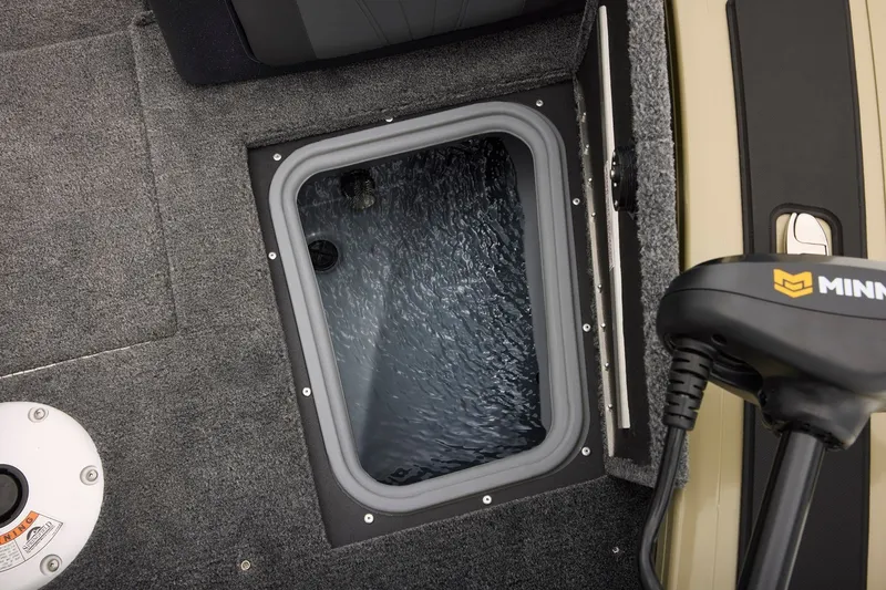 Slide: The Image of Livewell compartment on 2027 Tracker Targa V-18 Combo boat with Minn Kota trolling motor. - 5