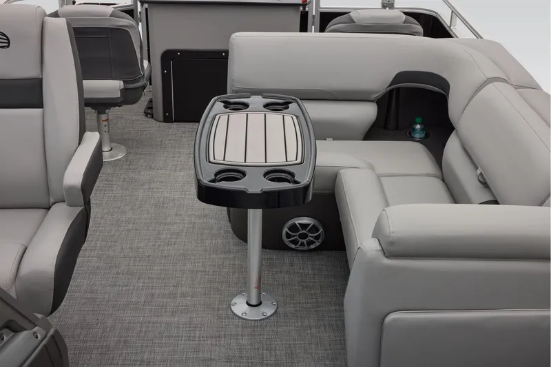 Slide: The Image of Sun Tracker SportFish 22 XP3 2026 - 70