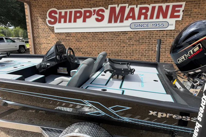 The Image of 2027 Xpress H18C Crappie boat at Shipp's Marine dealership. - 0