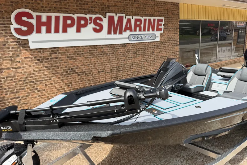 Slide: The Image of 2027 Xpress H18C Crappie boat displayed at Shipp's Marine dealership. - 3