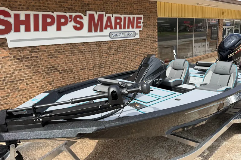 Slide: The Image of 2027 Xpress H18C Crappie boat displayed at Shipp's Marine dealership. - 4