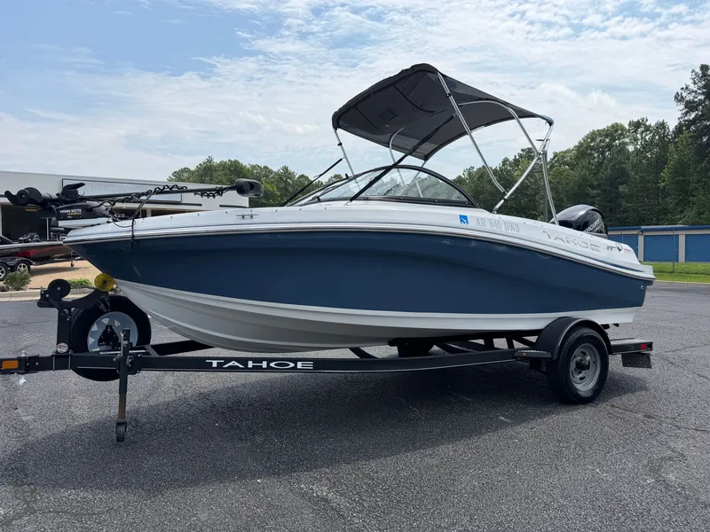 The Image of Tahoe 185 S 2022 - 1