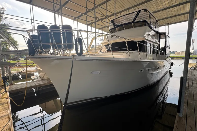 Slide: The Image of Exterior Port Side Profile - 6