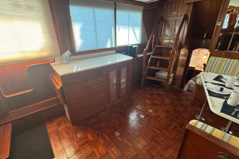 Slide: The Image of Main Salon Looking Starboard - 38