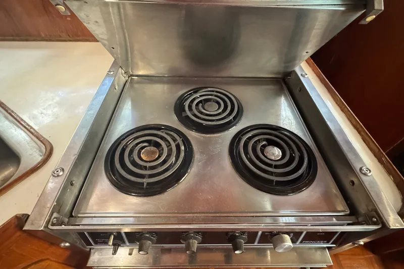 Slide: The Image of Galley Cooktop - 37