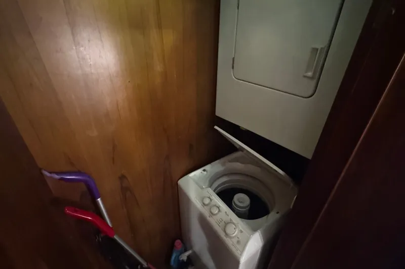 Slide: The Image of Laundry - 47
