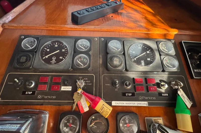 Slide: The Image of Lower Helm System Navigation & Monitoring Controls - 41