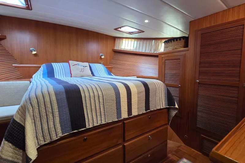 Slide: The Image of Owner cabin - 12