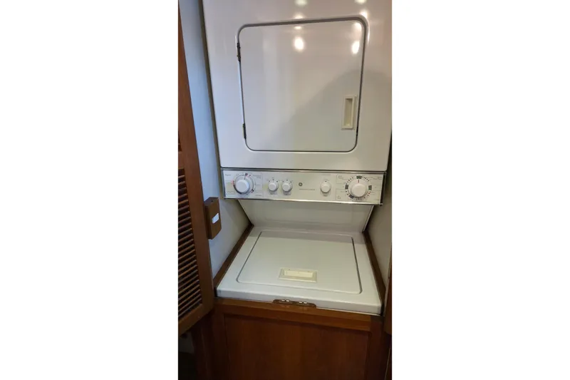 Slide: The Image of Stacked washer and dryer unit - 18