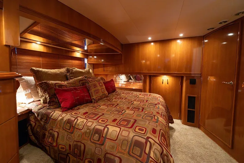 Slide: The Image of Master stateroom - 37