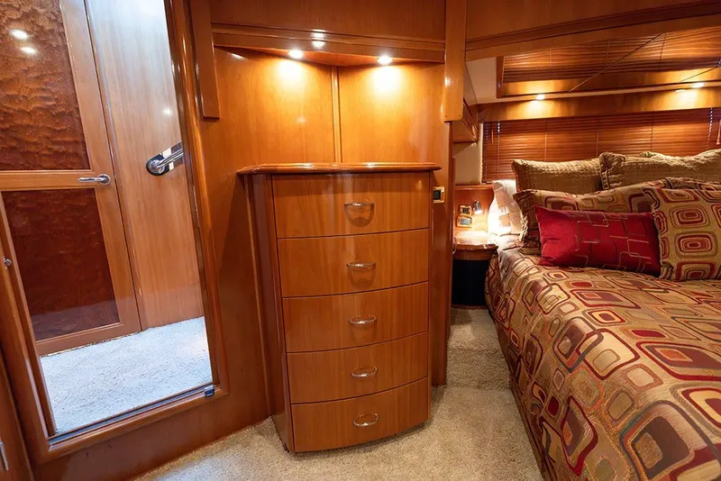 Slide: The Image of Storage in the master stateroom - 38