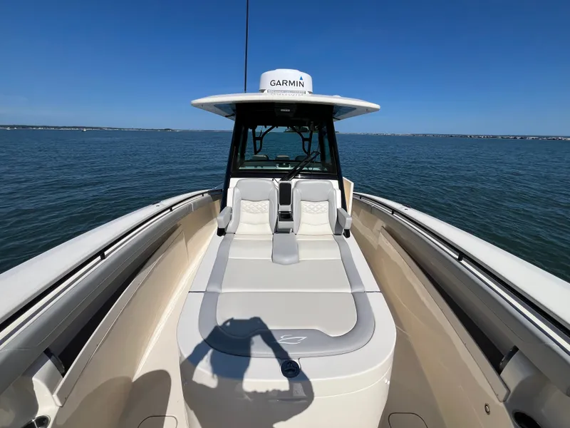 Slide: The Image of Scout 355 LXF 2024 - 32