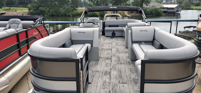 Slide: The Image of Bentley Pontoons Legacy 220 Cruise XL 2027 - 1