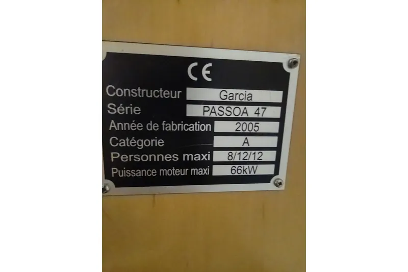 Slide: The Image of Label on Garcia Passoa 47 boat, 2005 model, showing specifications and capacity details. - 72