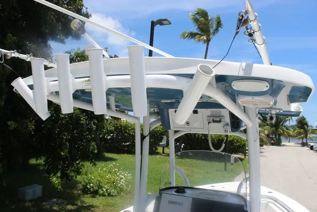 Slide: The Image of Fishing on a 2023 Sea Pro 219 Center Console Boat - 43