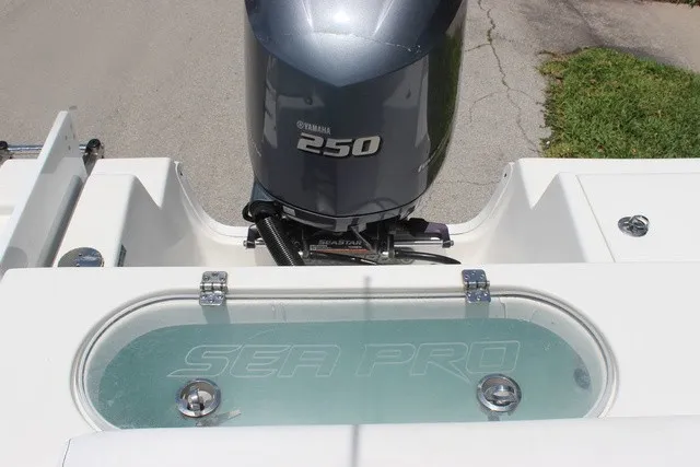Slide: The Image of Sea Pro 219 Center Console 2023 - 59